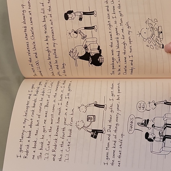 Diary of a Wimpy Kid, 217 pages. Hardback book. Used but still in great shape. - Picture 7 of 8